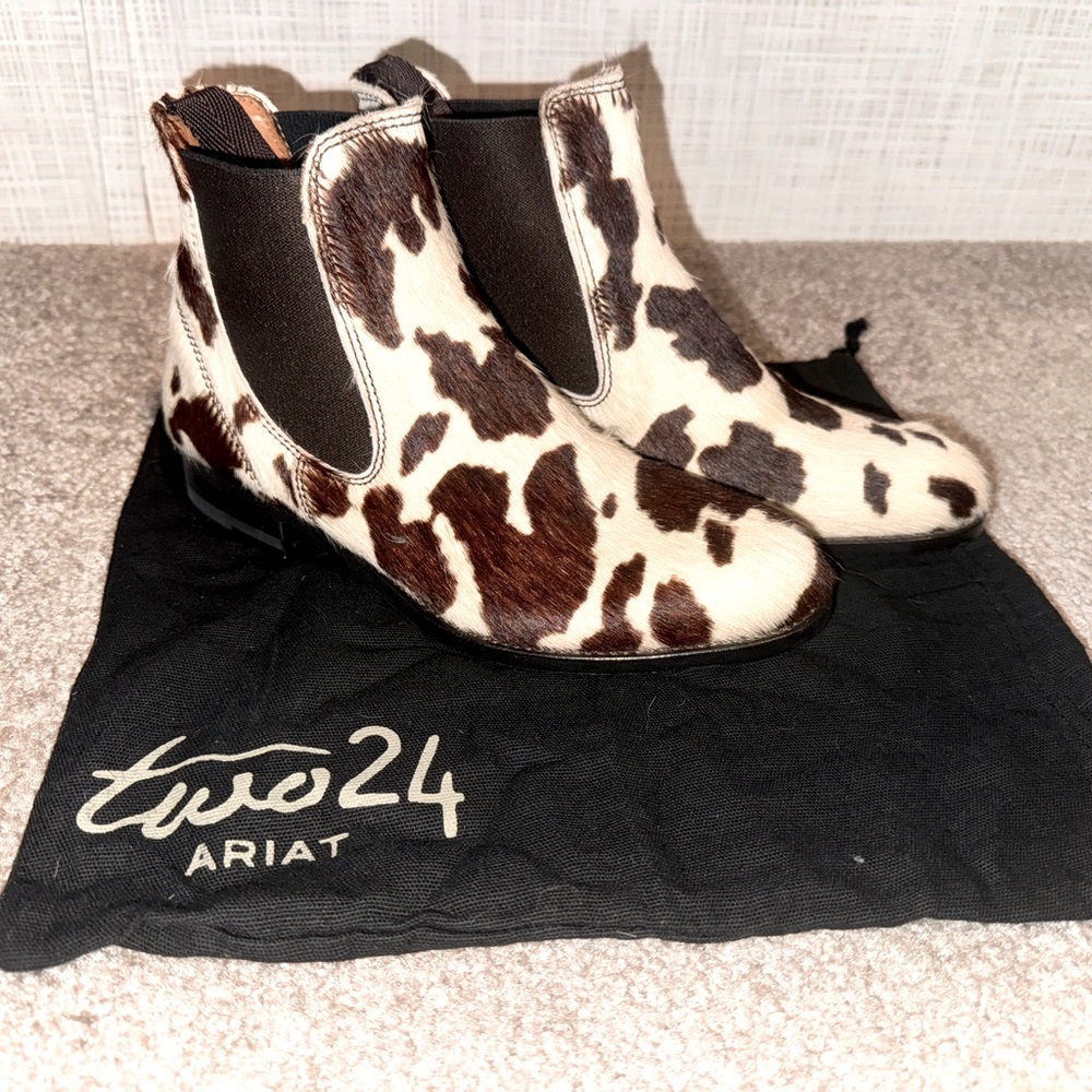 Special edition Two 24 Ariat Boots